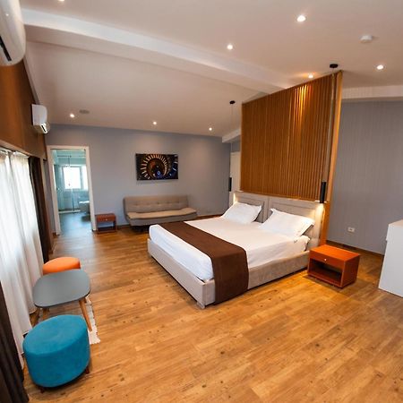 Olivar Hotel Tirana Selitë e Vogël Zewnętrze zdjęcie