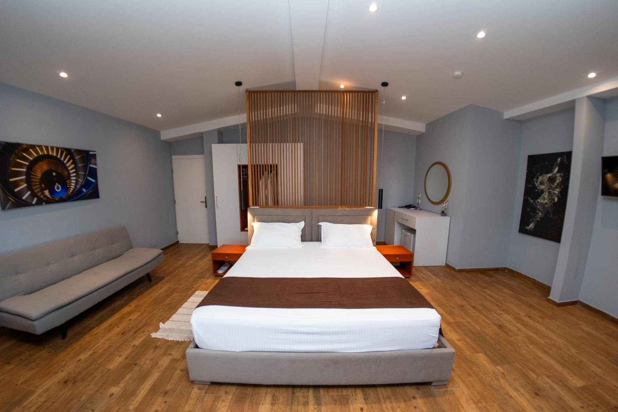 Olivar Hotel Tirana Selitë e Vogël Zewnętrze zdjęcie