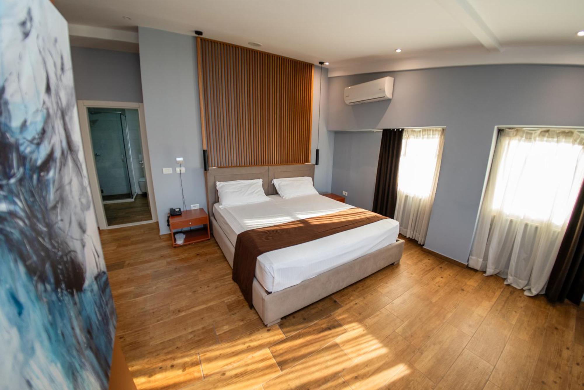 Olivar Hotel Tirana Selitë e Vogël Zewnętrze zdjęcie