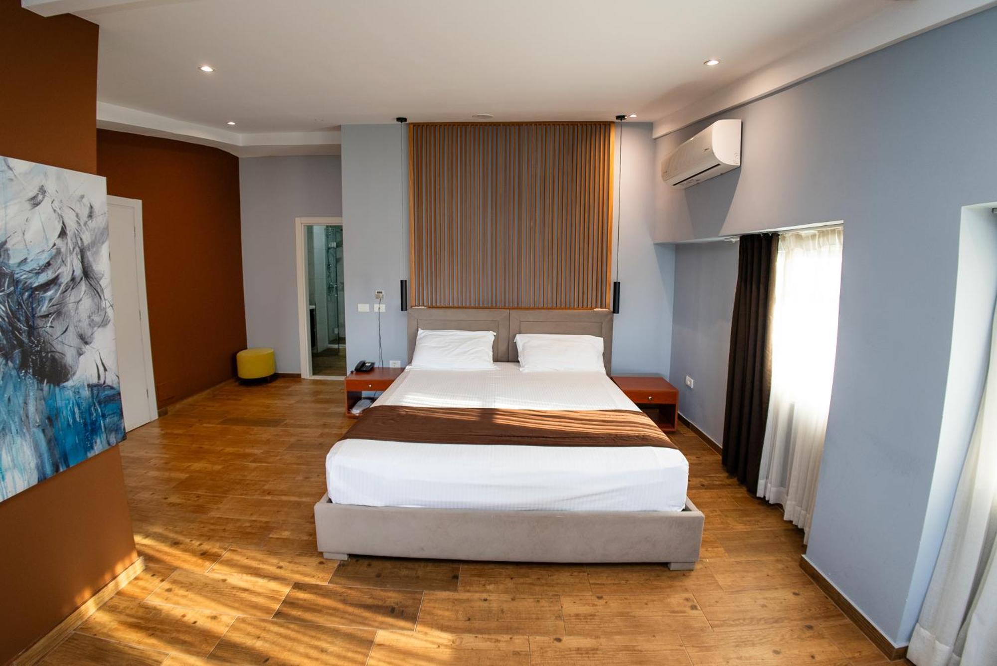 Olivar Hotel Tirana Selitë e Vogël Zewnętrze zdjęcie