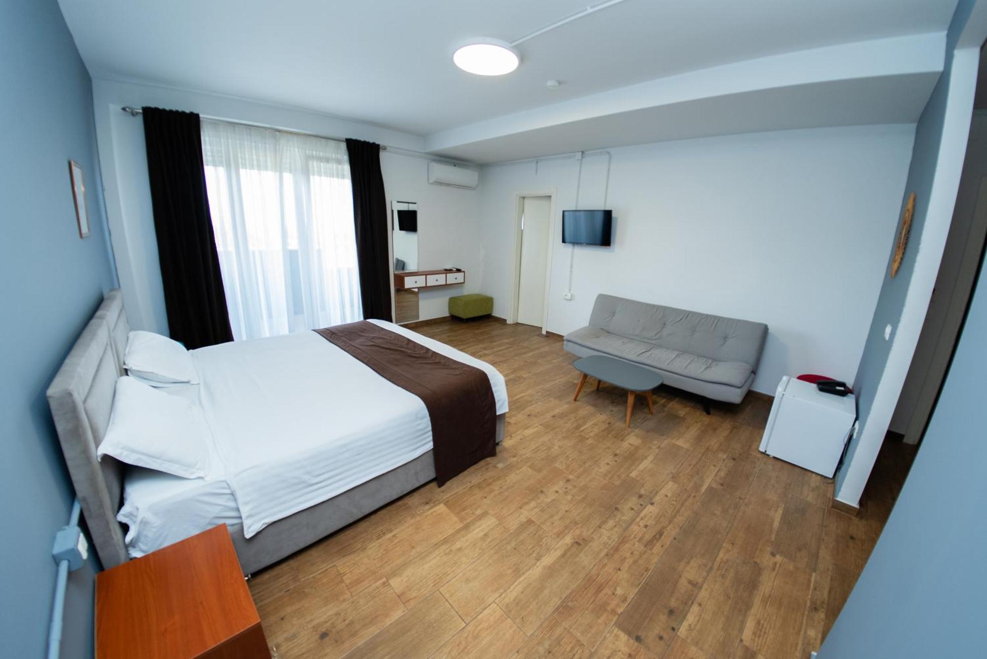 Olivar Hotel Tirana Selitë e Vogël Zewnętrze zdjęcie
