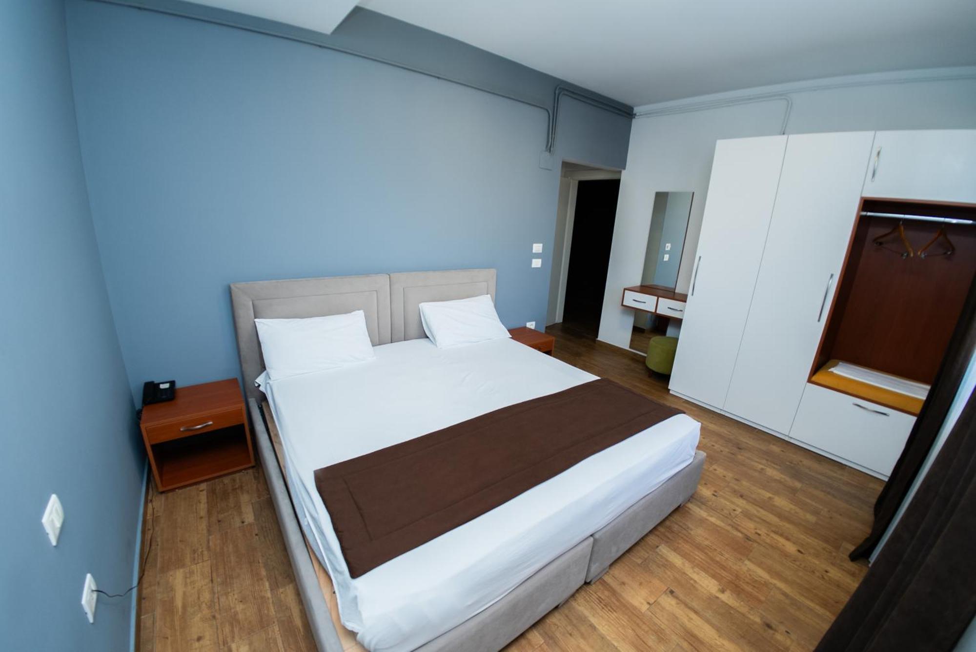 Olivar Hotel Tirana Selitë e Vogël Zewnętrze zdjęcie