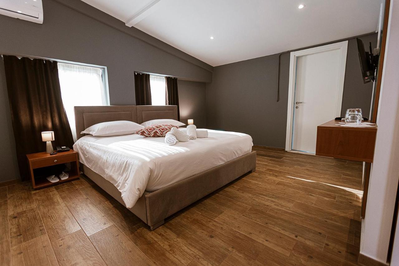 Olivar Hotel Tirana Selitë e Vogël Zewnętrze zdjęcie